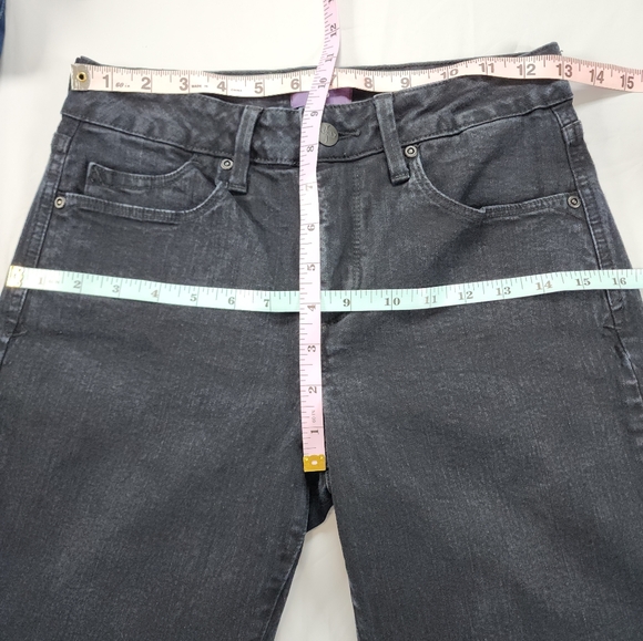NYDJ Lift Tuck Straight Leg Jeans Mid Rise Slimming Gray Size 2 Long - Picture 8 of 13